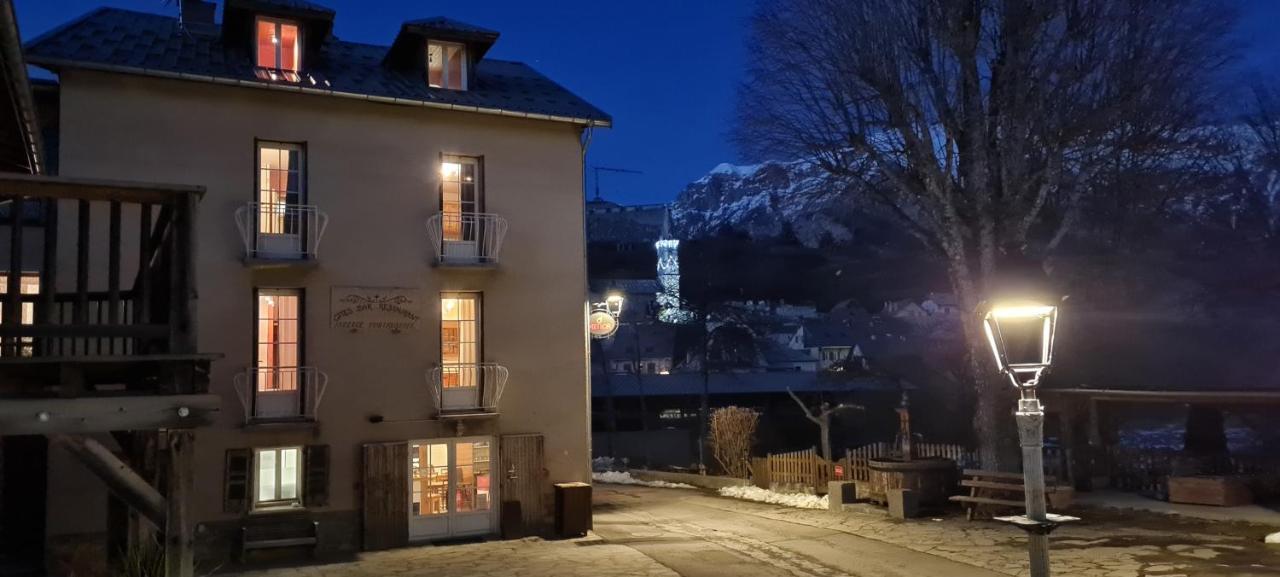 L'Auberge Saint-Vincent-les-Forts المظهر الخارجي الصورة